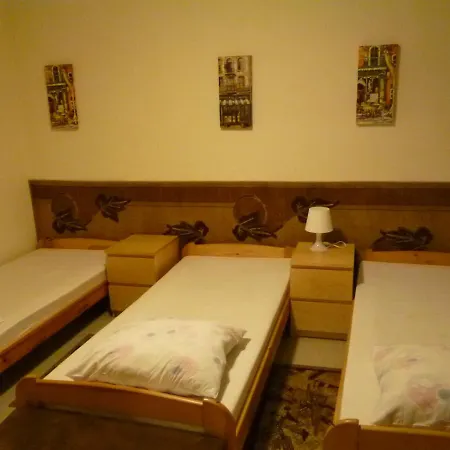 Osrodek Wypoczynkowy W Sosnowym Lesie מידז'יוודז'י