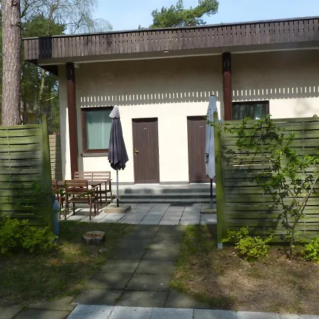 אתר נופש Osrodek Wypoczynkowy W Sosnowym Lesie *